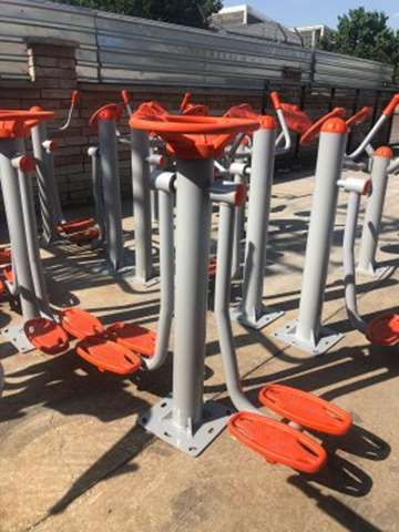 El Salvador Children`s polythylene playgrounds